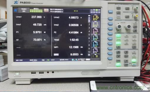 &ldquo;瘋7&rdquo;手機充電實測：為何沿用傳統(tǒng)充電模式？