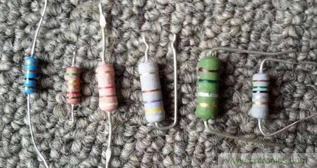 電阻器在電動(dòng)機(jī)實(shí)現(xiàn)降壓和限流起到什么作用？