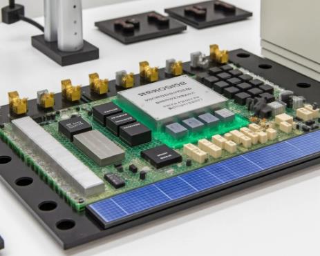 無(wú)纜智能終端的能源進(jìn)化論:破解微型設(shè)備供能困局 無(wú)纜智能終端的能源進(jìn)化論:破解微型設(shè)備供能困局